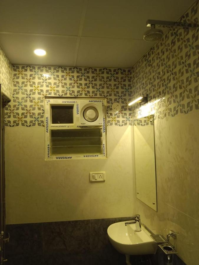 Hotel Raaj Grand Chennai Exterior photo